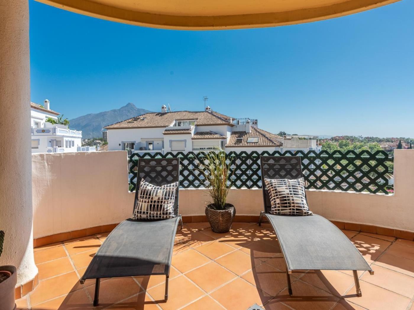 Apartamento Senorio De Aloha